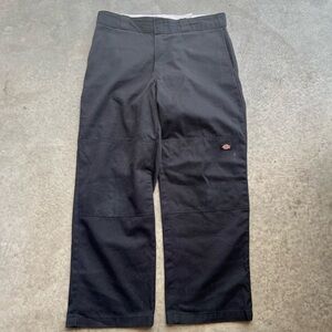 - Dickies Baggy Carpenter Jeans